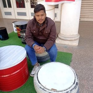 Meet your Posher, Manish